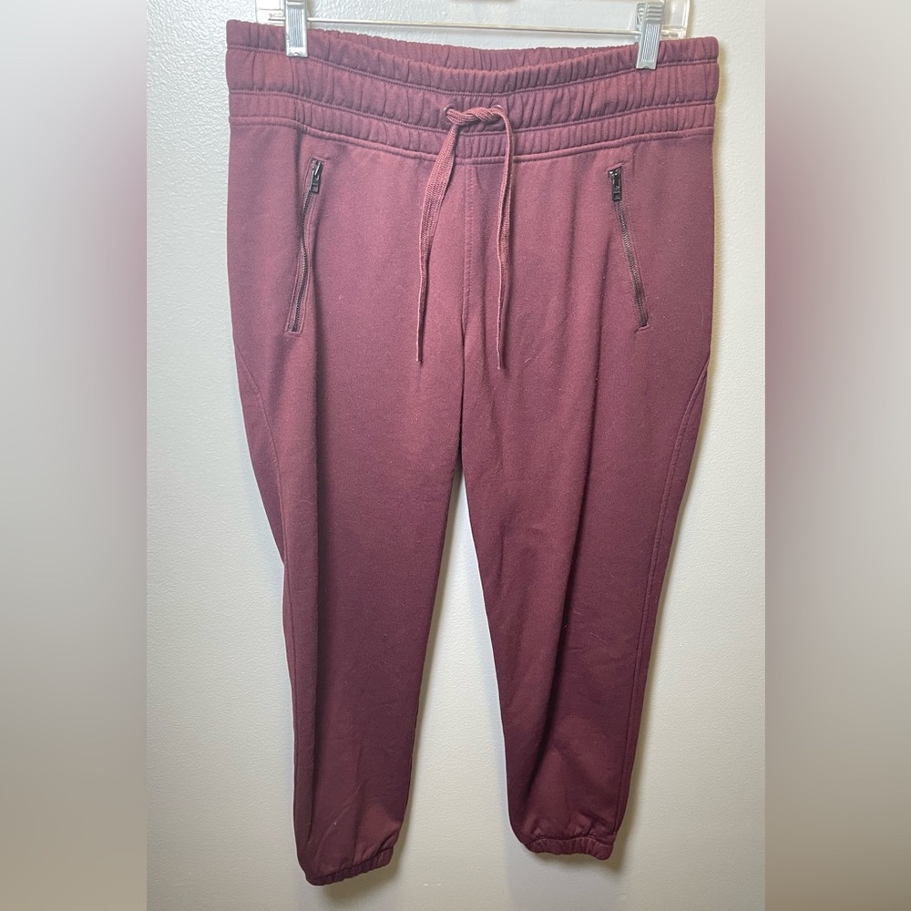 Athleta Women's‎ Bounce Back Jogger Burgundy Red Size Medium